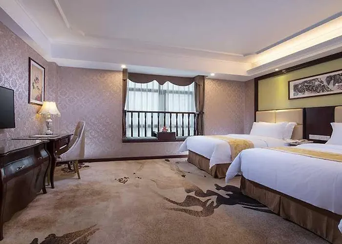 Vienna 3 Best Hotel Meizhou Mei County People Square