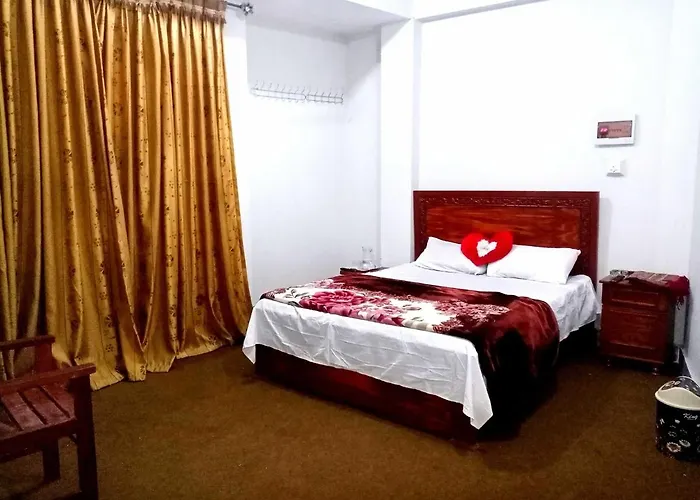 Hotel Tour De Swat
