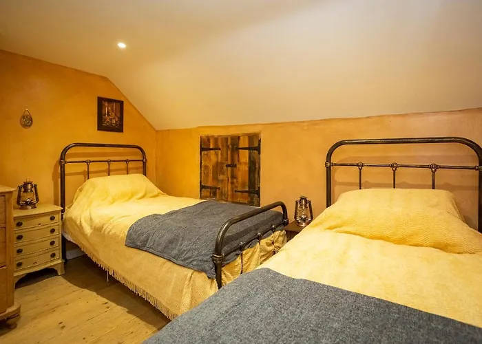 Fagin'S Den - Autumn Special - Book 3 Nights In September, October Or November And Enjoy Your 4Th Night Completely Free!