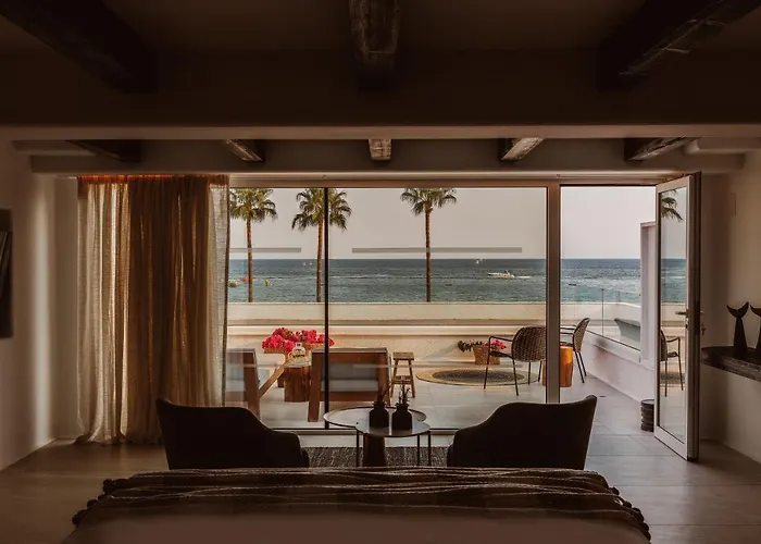 Kaliva Suites - Adults Only