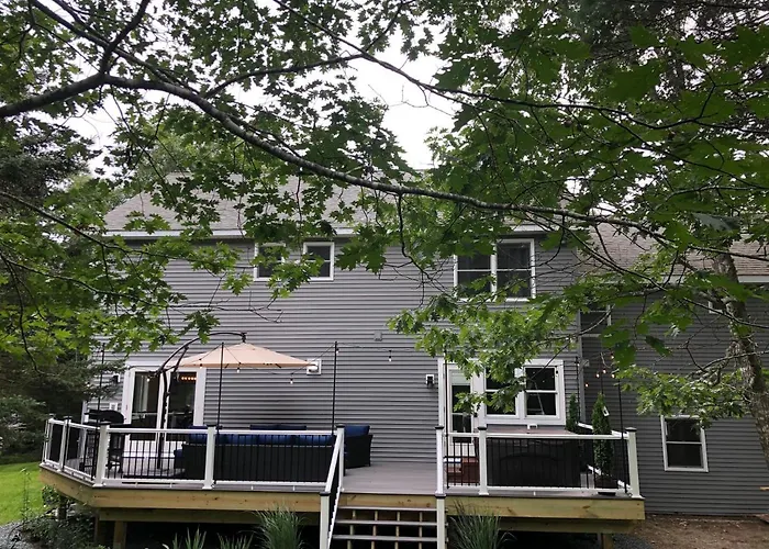 The Mighty Oaks Retreat,Modern House Bar Harbor Acadia Mdi