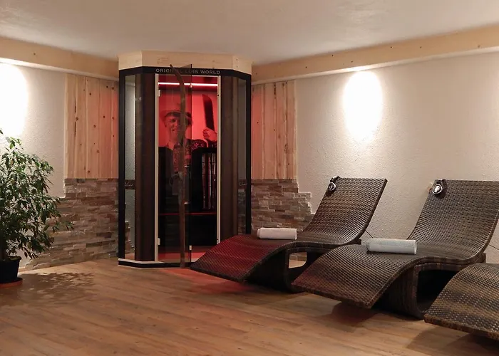 Wanderhotel Gruener Baum