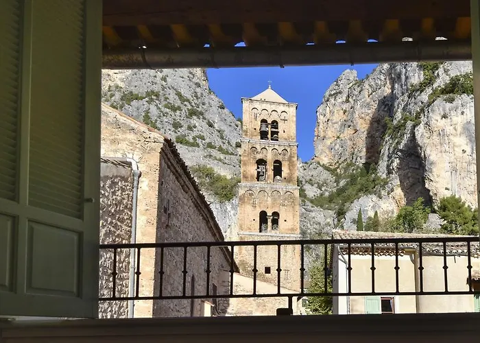 Le Relais A Moustiers