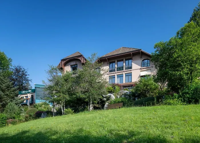 Le Manoir Au Lac