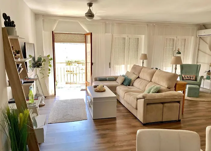 Nuevo y Moderno Apartamento