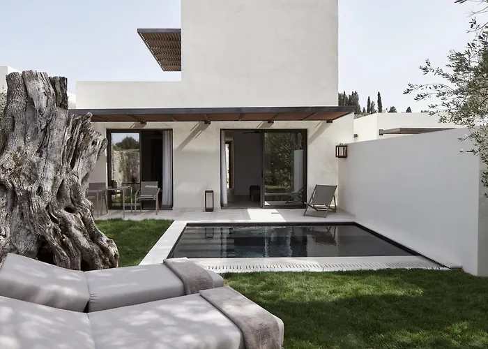 The Olivar Suites