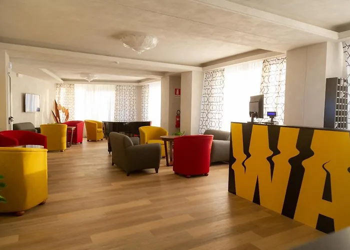 Wave Hotel