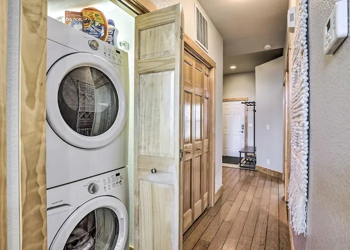 7 Mi To Slopes: Main Street Condo In Dillon