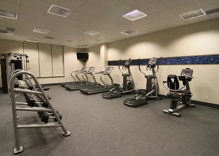 Hampton Inn & Suites Airdrie