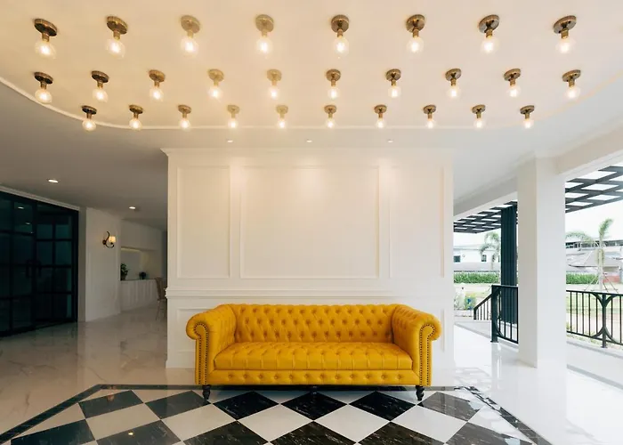 Chanita Hotel Chumphon