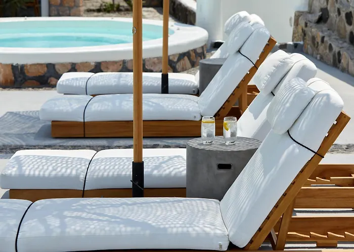 Nuvia Suites