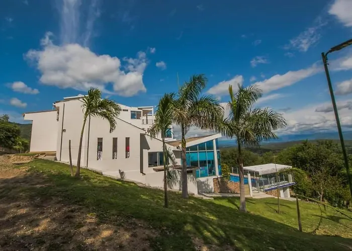 Hotel Campestre La Montaña