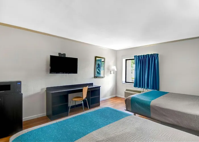 Motel 6-Norcross, Ga