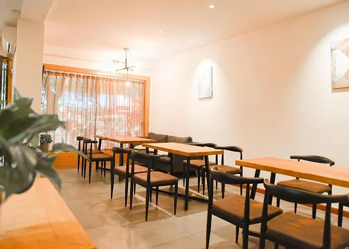 Guilin Travel Light Hostel