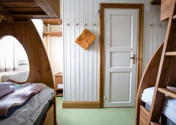 Stf Groevelsjoen Fjaellstation & Hotell