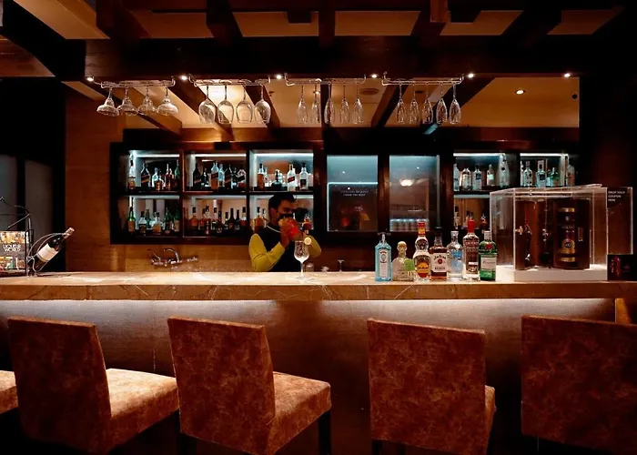 Leisure Inn Grand Chanakya