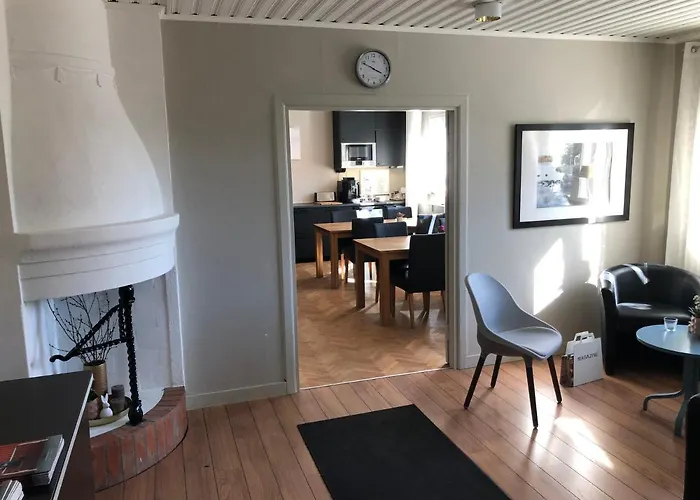 Hotell Apladalen I Vaernamo