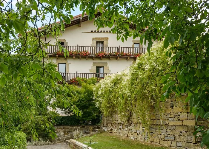 Hotel Akerreta