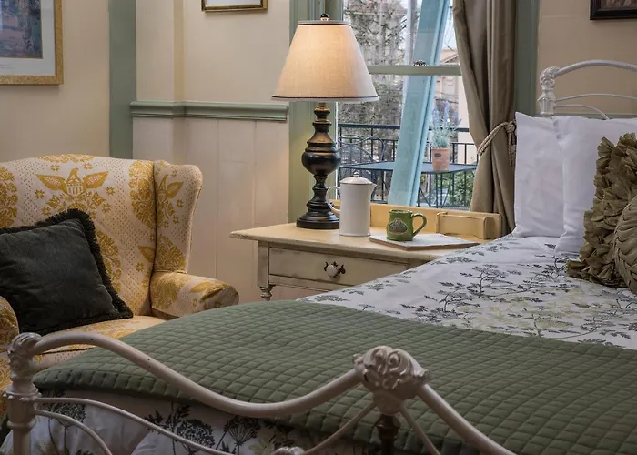 Clementine'S Guest House & Vacation Rentals