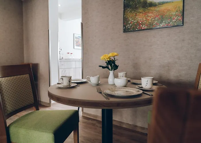 Adelheid Hotel Garni