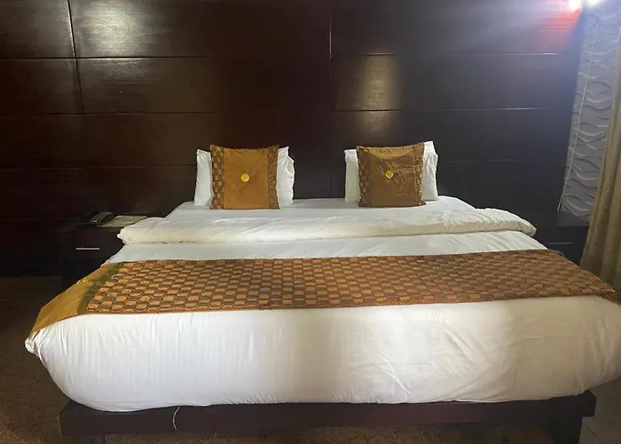 Galpin Suites