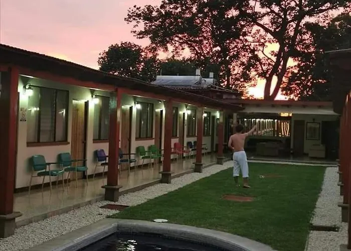 Hotel La Siesta