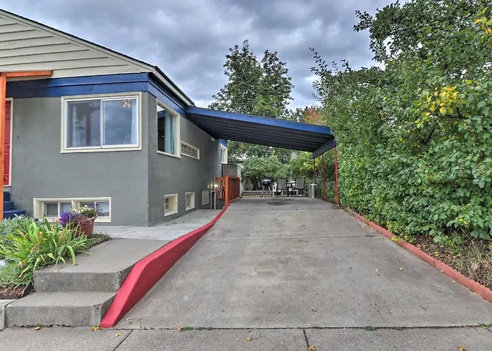 Comfy & Cozy Kalispell Home: Walk To Downtown