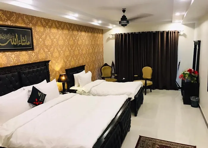Royaute Luxury Hotel Sialkot