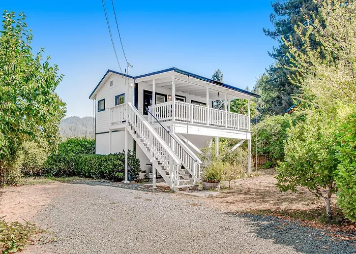 Melody Vineyard Cottage