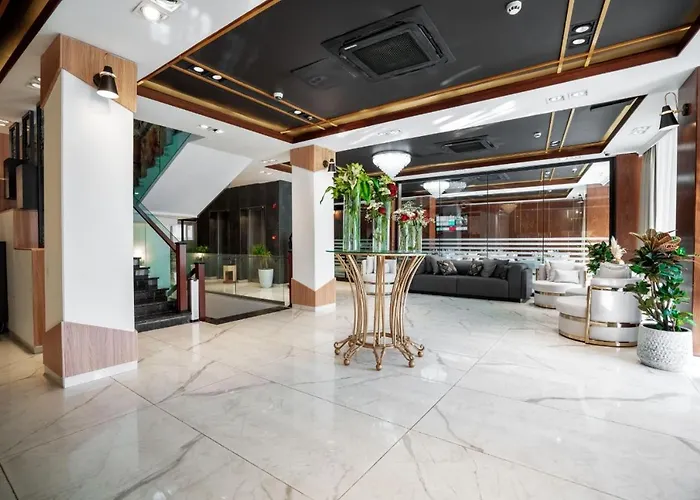 Noor Land Hotel
