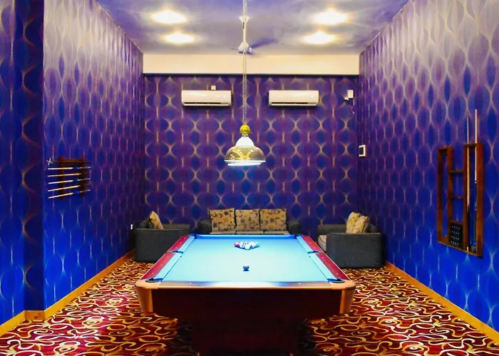Hotel Summer Haven