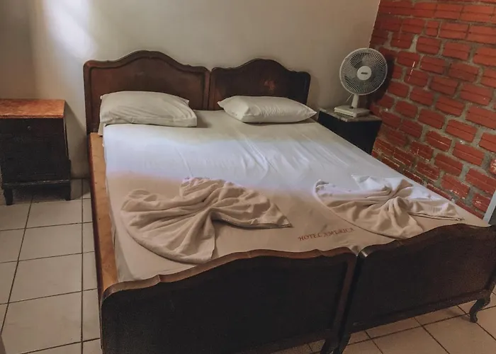 Hotel America