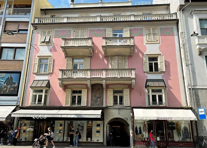 Apartment Emilie With Parking Historic City Center