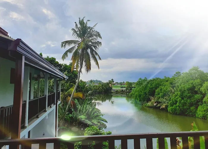 Riverwood Villa