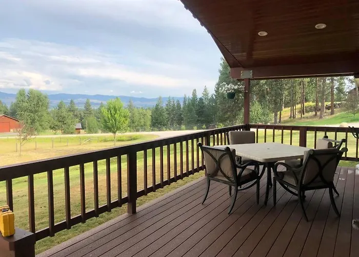 Stunning Views, Prime Location