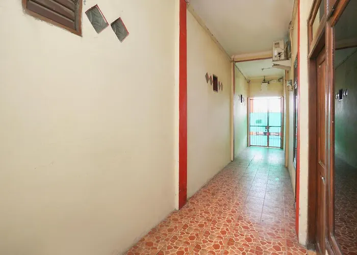 Koolkost Syariah Near T1 Juanda Airport 3