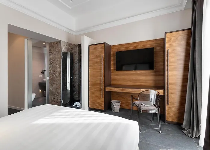 Hotel Poerio 25 Boutique Stay