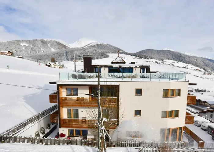 Hotel Kristall