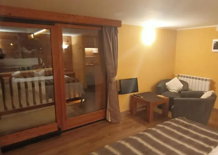 Chalet Alpina Hotel & Apartments