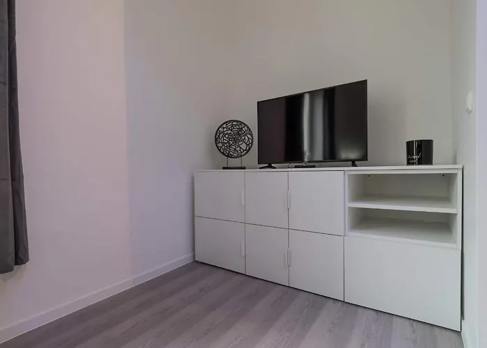 Executive Double Room With En-Suite City Centre In Guest House R1