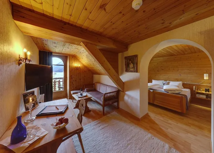 Hotel Schweizerhof Sta Maria