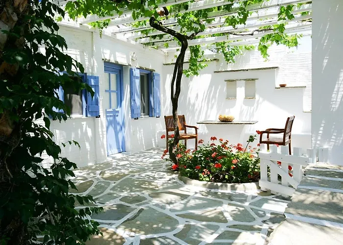 Golden Beach Studios & Suites