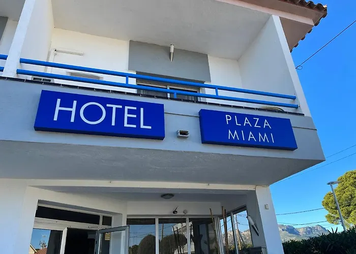Hotel Plaza Miami - Solo Adultos