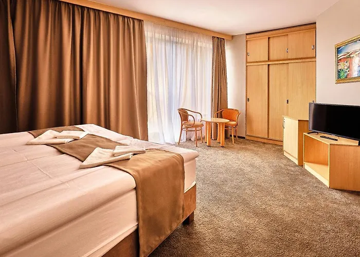 Lugas Hotel