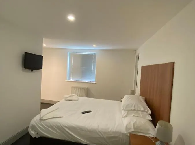 Contractors Guest House