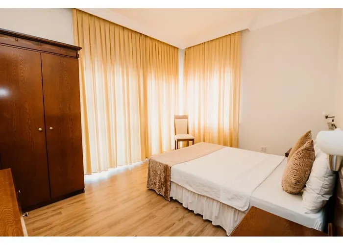 Sammy'S Hotel