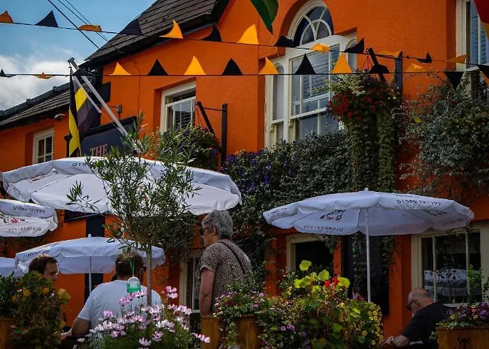 The Bear Inn