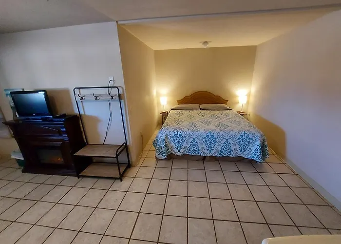 Cactus Inn
