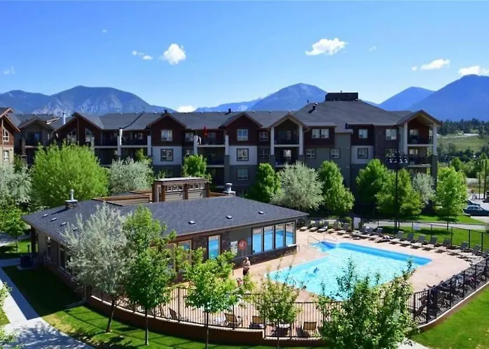 Chic Retreat, Modern, Pool, Hot Tub, Gym
