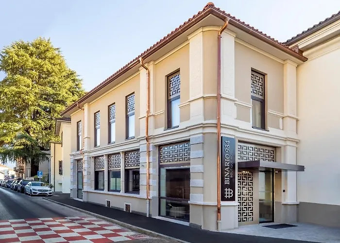 Hotel Binario